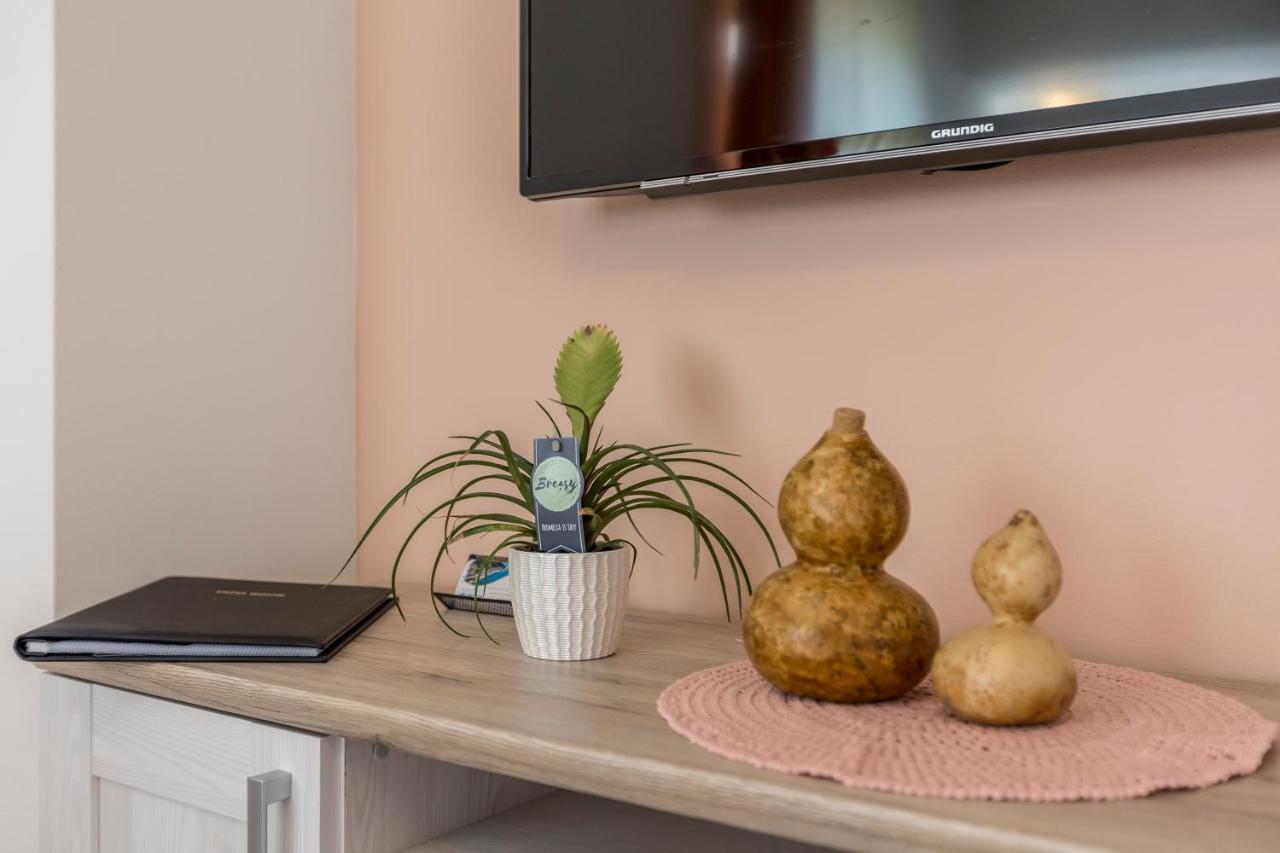 Sky Apartments ポドストラナ エクステリア 写真