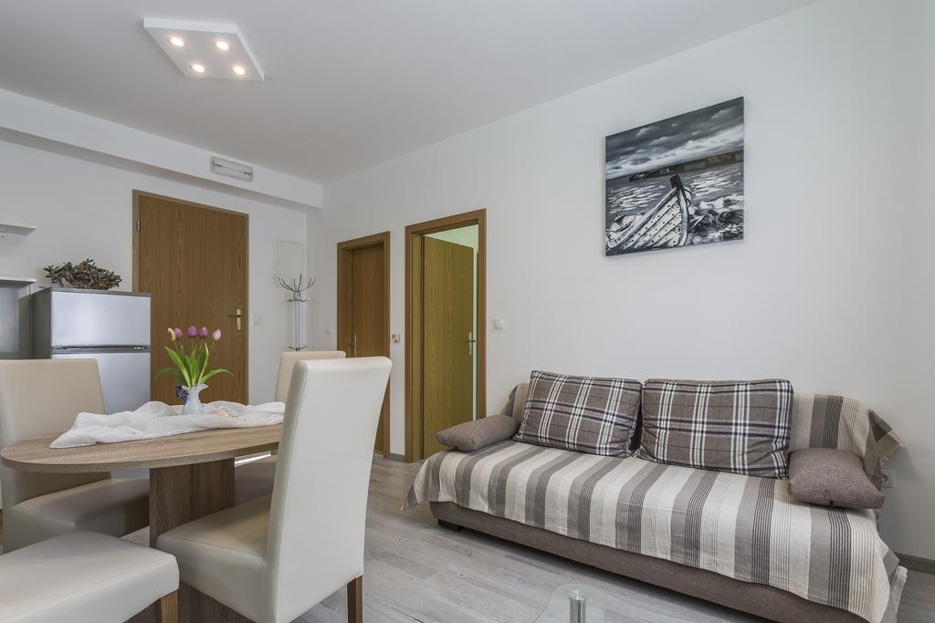 Sky Apartments ポドストラナ エクステリア 写真