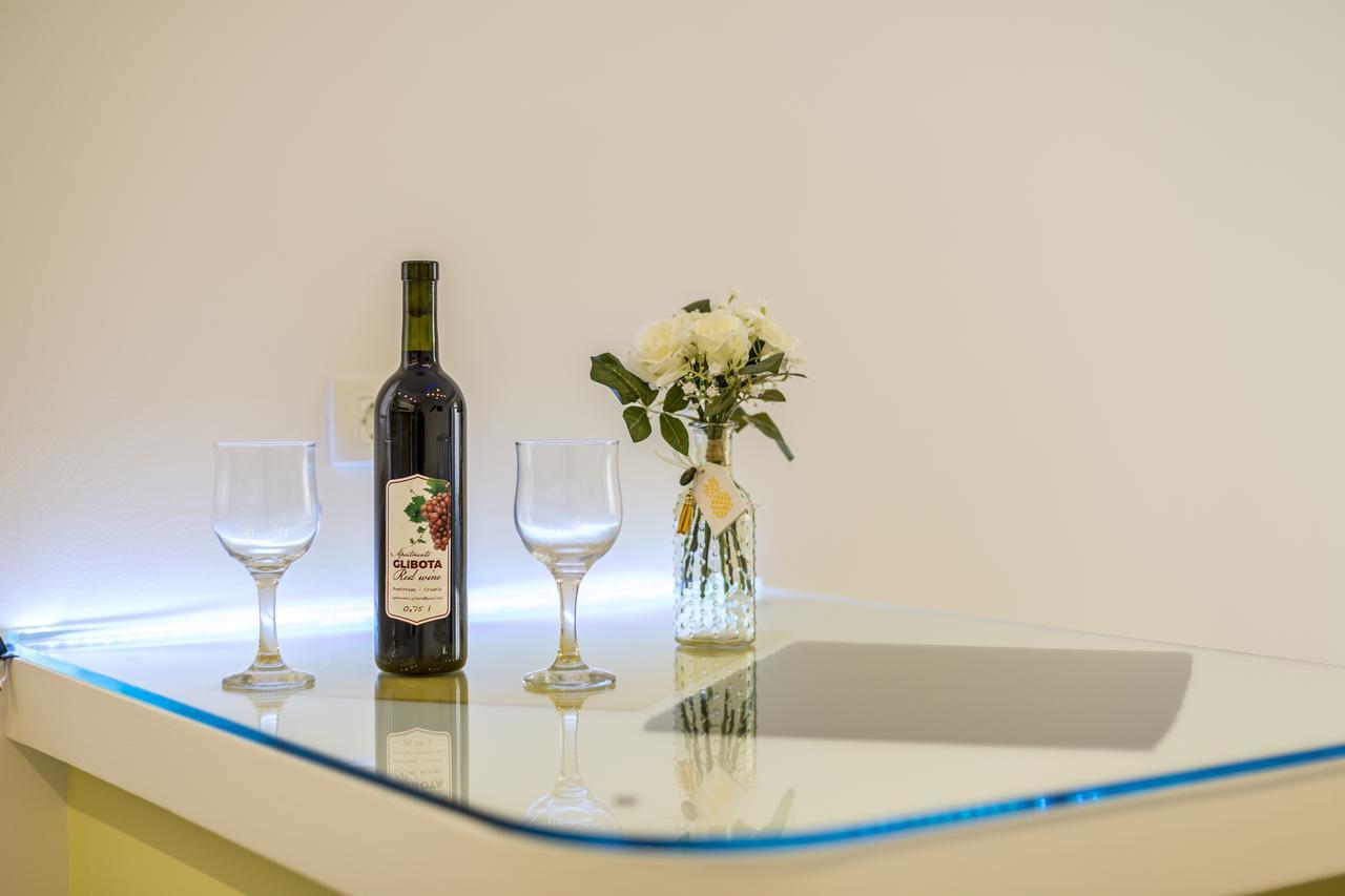 Sky Apartments ポドストラナ エクステリア 写真
